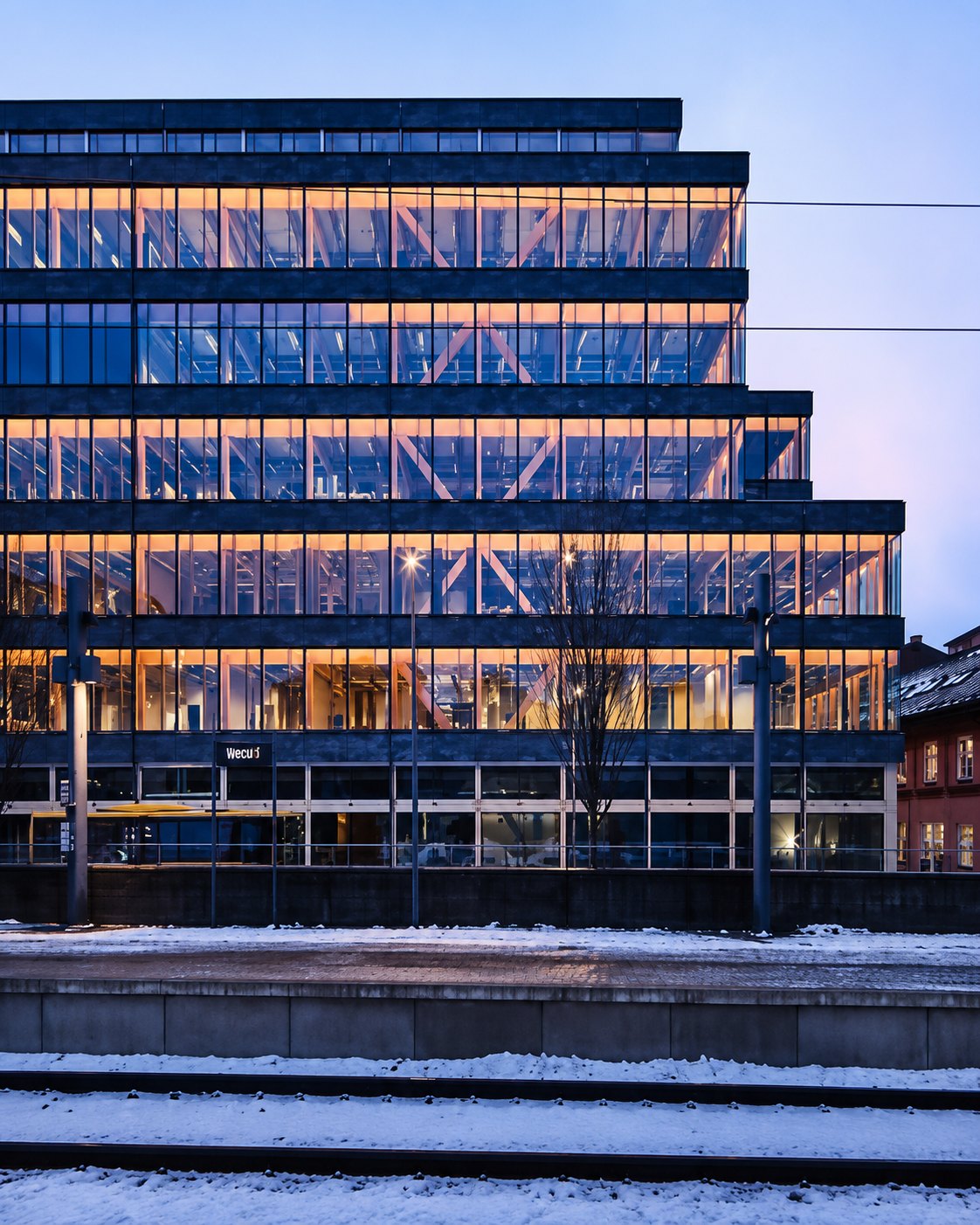 Atrium with glazed aluminium facade